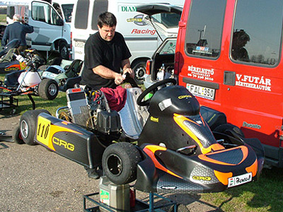 Új gokart.